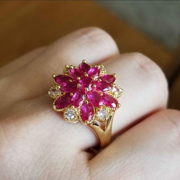New 18K Gold Plated Ruby Diamond Flower Ring for Women - Picture 5 of 9